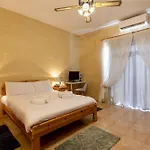 Apartmán Pet Friendly Penthouse, Rooftop Jacuzzi With Views Għarb