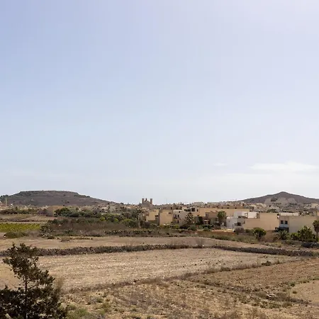 شقة Pet Friendly Penthouse, Rooftop Jacuzzi With Views *