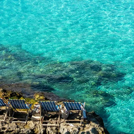 Pet Friendly Penthouse, Rooftop Jacuzzi With Views Għarb