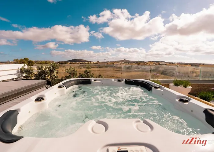 Appartement Pet Friendly Penthouse, Rooftop Jacuzzi With Views *