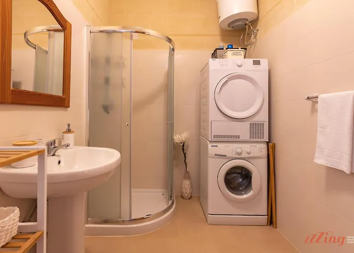 Appartement Pet Friendly Penthouse, Rooftop Jacuzzi With Views *