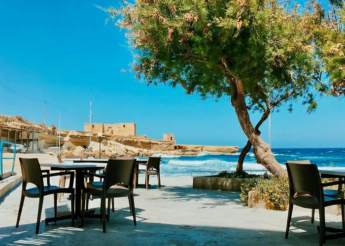 Pet Friendly Penthouse, Rooftop Jacuzzi With Views Appartamento *